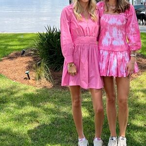 PINK LONG SLEEVE DRESS!